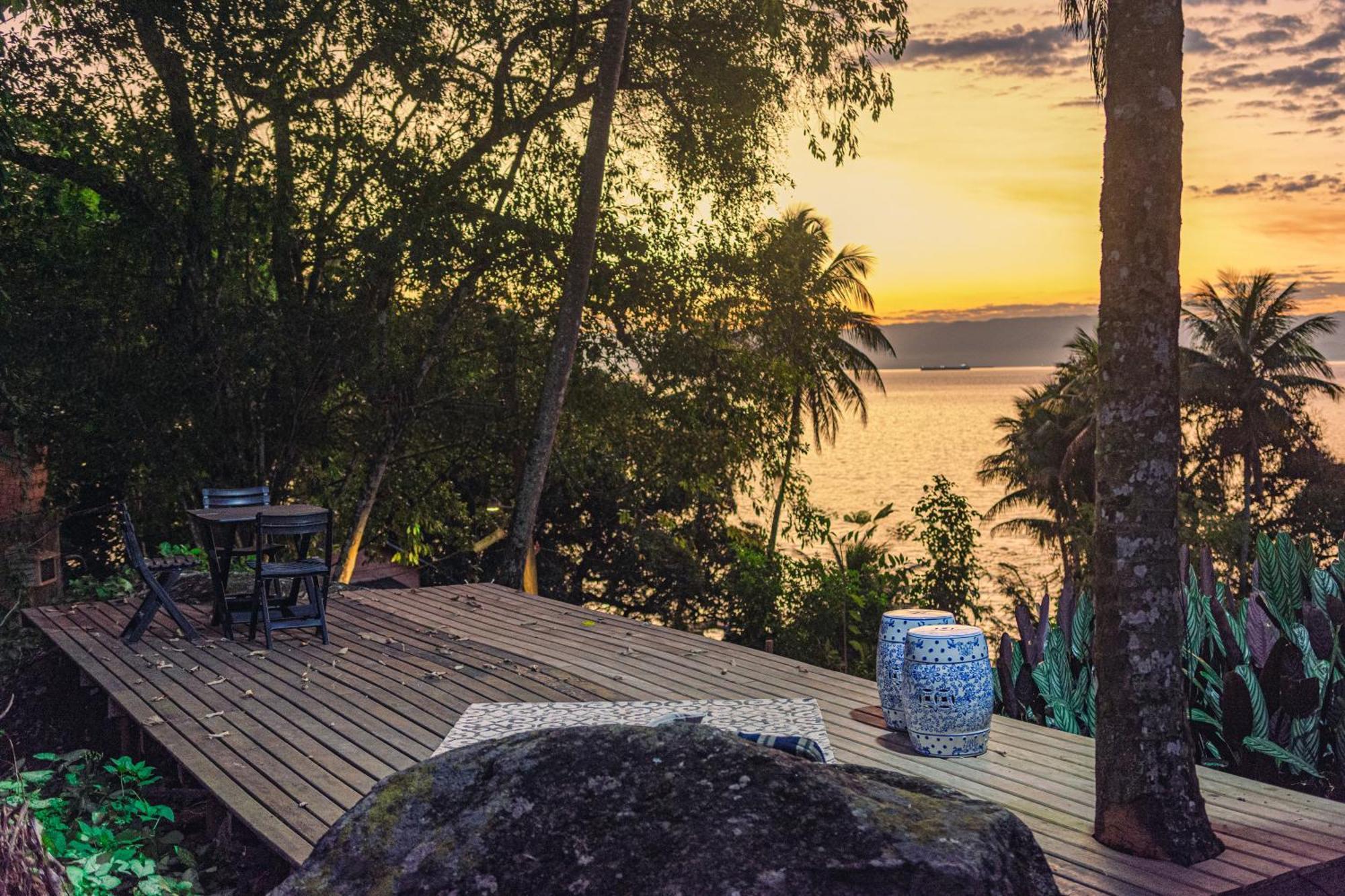 Pousada Sobre A Rocha Praia de Araçatiba Exterior foto